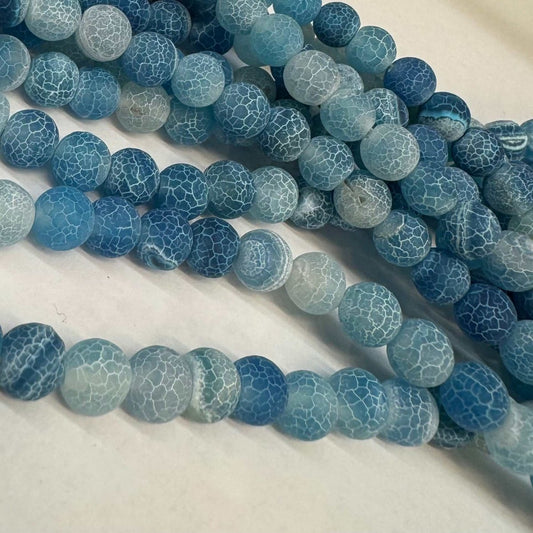 Achát modrý praskaný 8mm (45ks) - sicipotreby