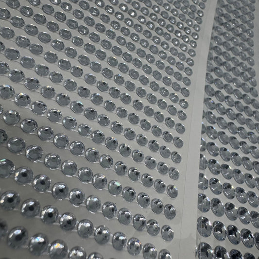 Samolepicí kamínky na lepicím proužku - sicipotreby